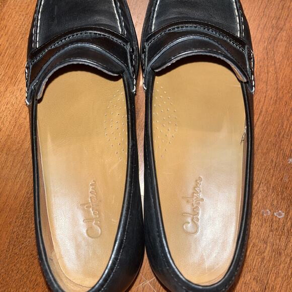 Cole Haan Womens Loafer Size 8 AA Black Leather Chunky Lug Sole Penny Shoe - Picture 3 of 4